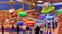Traveler bisa menjelajahi Kota Gotham DC, tema Batman, hingga Cartoon Junction, semua tema di atas bertema dasar karakter Looney Toons yang klasik (Warner Bros World Abu Dhabi/CNN Travel)