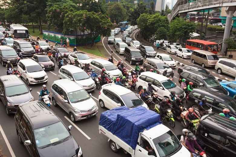 Skutik Ini Nyaman Bawa Pengendara Lewati Kemacetan Ibu Kota