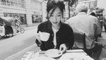Mengintip Gaya Ngeteh hingga Menghias Cake Taeyeon SNSD yang Cantik