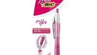 Produsen pulpen ini merasa harus ada alat tulis khusus yang membedakan satu gender dengan yang lain. Kayaknya mereka pengin diserang oleh aktivis kesetaraan gender. Istimewa/Boredpanda.