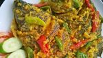 Kalau Ayam Mahal, Ikan Pesmol Berbumbu Gurih Pedas Enak Buat Makan Siang