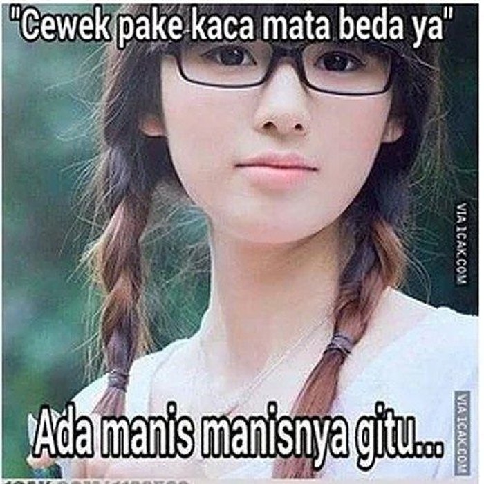 www lucu unik murah com penipu 8 Meme Kocak yang Cuma Dimengerti Orang Bermata Empat 