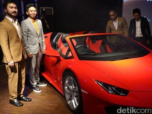 Banteng Italia Mendarat di Jakarta
