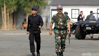 Panglima TNI Marsekal Hadi Tjahjanto menghadiri upacara penutupan simulasi dan latihan mitigasi aksi terorisme untuk pengamanan Asian Games 2018 di JIExpo Kemayoran, Jakarta, Rabu (25/7/2018).
