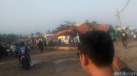 Momen Mencekam Warga Garut Lari Ketakutan Dikejar Ombak