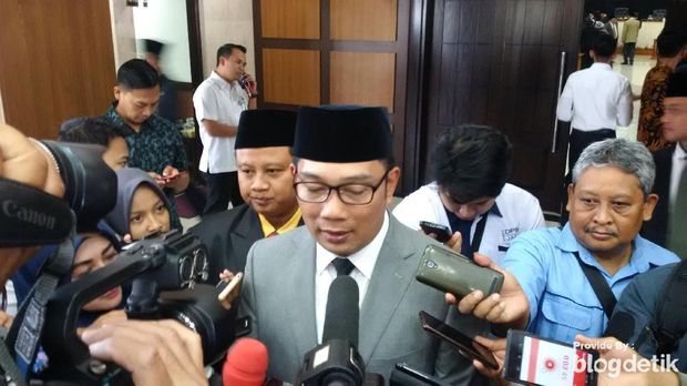 Separuh Anggota Dewan Tak Hadir Dalam Pengenalan Ridwan Kamil-Uu