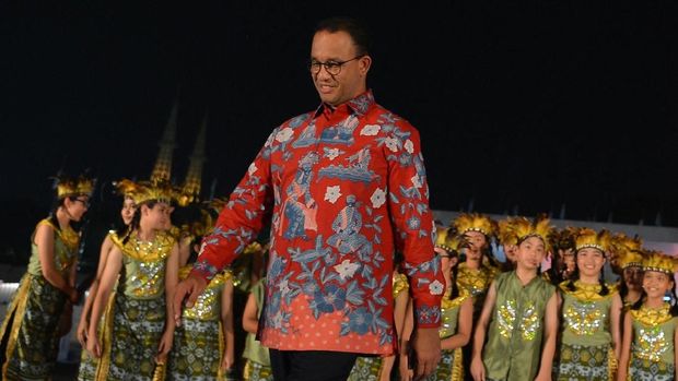   Governor of Jakarta Anies Baswedan during the Revitalization Revitalization Ceremony The Banten Field in Jakarta, Wednesday (25/7) 
