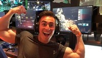 Hubungan Yanet dan Martin berakhir karena ia ingin fokus nge-ngame untuk kejuaraan Call of Duty. Dok. Instagram