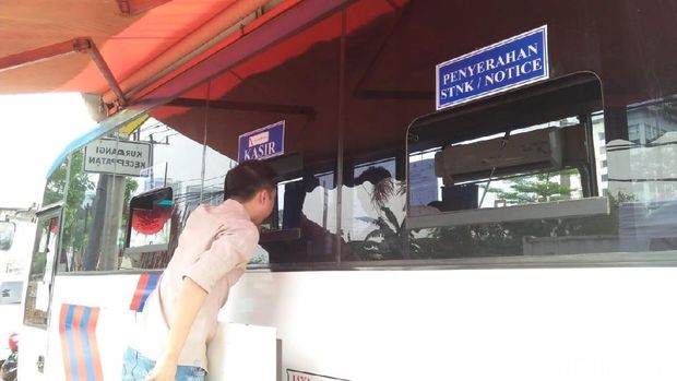 Tak Sampai 2 Jam, 36 Motor dan Mobil Penunggak Pajak Ditilang