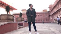 Siapa yang nggak kenal Zaskia Gotik. Pelangtun 1000 Alasan ini sedang asyik liburan keliling Eropa. Foto: Dok. Instagram/zaskia_gotix