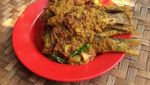 Kalau Ayam Mahal, Ikan Pesmol Berbumbu Gurih Pedas Enak Buat Makan Siang