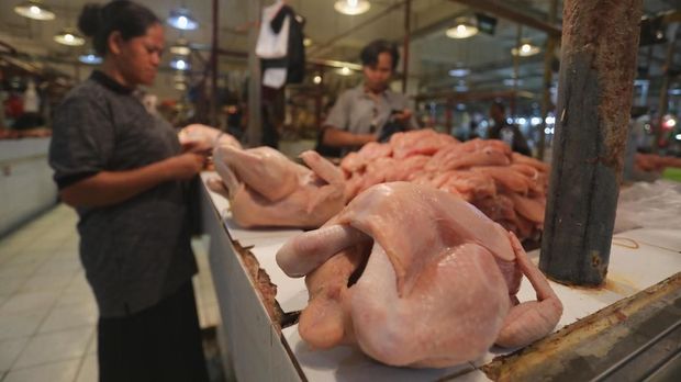 Harga Bahan Makanan Dorong Inflasi Oktober di Atas Ekspektasi