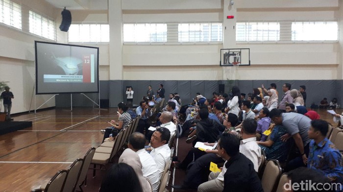 Dilelang KPK Rp 700 Juta, Mercy Bekas Koruptor Laku Rp 1 Miliar