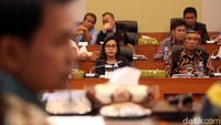 Pembahasan terkait lainnya berisikan prognosis semester II APBN 2018, serta laporan dan pengesahan hasil panja.