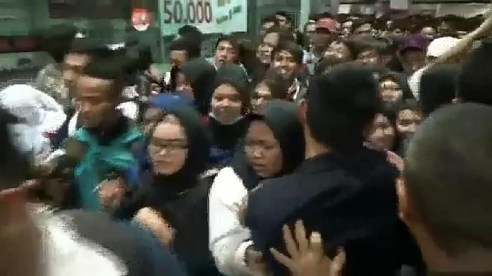 Job Fair di Tangerang Ricuh, Polisi: Tak Ada yang Terinjak