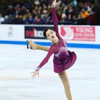  Evgenia Medvedeva ternyata merupakan fans EXO. Dia termasuk orang yang beruntung mendapat album bertandangan boyband Korea tersebut Foto: Instagram