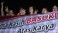 Mereka sempat berteriak Hidup Ahok.