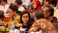Selain membahas mengenai laporan realisasi semester I, rapat ini juga membahas RUU tentang pertanggungjawaban atas pelaksanaan APBN tahun anggaran 2017.