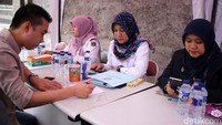 Dalam razia ini juga Pemda DKI menyiapkan posko untuk para pengendara yang mau langsung membayar pajak.