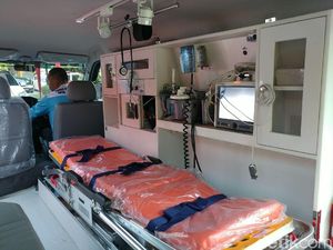 Mobil ICU Mini Ini Siap Seliweran Tolong Warga Bandung