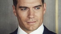 Bahkan Henry mengincar peran James Bond yang diisi oleh Daniel Craig. Dok. Instagram/henrycavill