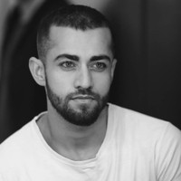 “Aku dulu sangat gemuk. Saking gemuknya aku tidak percaya diri untuk memamerkan foto apapun. Tapi suatu hari aku mengatasi ketakutan itu. Setelah itu orang-orang mulai menghargaiku,” ujarnya seperti dikutip Hindustan Times. Foto: Instagram