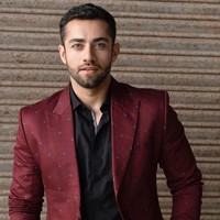 Seperti dikutip dari Inuth, Mahir Pandhi mengalami masa remaja yang tidak menyenangkan sebelum kini meraih sukses sebagai model. Dia kerap mengalami bullying karena berat badannya. Foto: Instagram