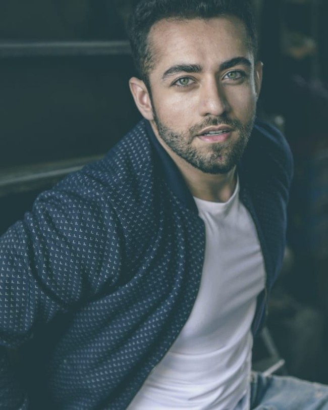 Melawan bullying yang diterimanya, Mahir Pandhi mulai menjalani program penurunan berat badan. Saat dia mulai berhasil menurunkan bobotnya, Mahir sudah mengincar untuk mengikuti kontes Top Model India. Foto: Instagram