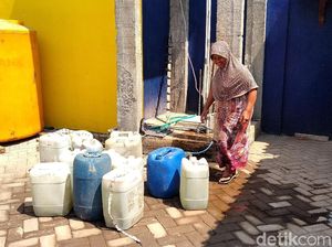 6 Bulan PDAM Mati, Warga Malang Andalkan Air dari Perusahaan Swasta