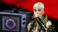 Sstt.. Sopir yang menjemput Katy Perry harus diam selama perjalanan. Foto: Paul Kane/Getty Images