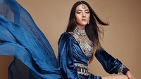 Ersya Aurelia melakukan sesi pemotretan bersama fotografer Fandy Susanto. Foto: Dok. Instagram/fdphotography90