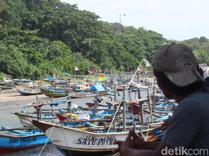 Waspada Gelombang Tinggi di Selat Sunda Hingga Laut Banda