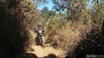 Foto: Menerabas Trek Ekstrem Bromo Naik Motor