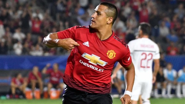 Adu Penalti Maraton di Laga Milan vs MU
