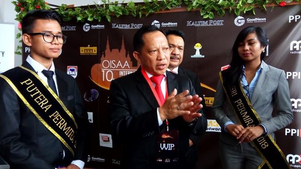 Kapolri Jenderal Tito Karnavian saat menghadiri Simposium Internasional PPI Dunia ke-10 di Moskow, 23 Juli 2018