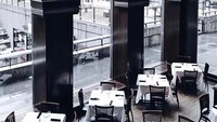 Walau pelantun lagu Shake It Off itu tak menyukai casserole, ia ternyata sangat menyukai sweet potato casserole milik restoran Del Friscos, New York. Ini sebenarnya ubi manis dengan pinggiran gula cokelat. Ya Tuhan ini sangat mengesankan!,  ujar Taylor pada InStyle saat mencicip menu ubi manis milik Del Friscos. Foto: Istimewa