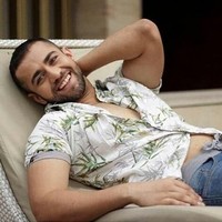 Mahir Pandhi kini juga mengincar karier sebagai aktor. Apalagi dia memiliki pengalaman di dunia akting, terutama pentas teater. Foto: Instagram