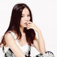 May Jeeranan Kitprasan mengalami koma dan hampir tewas pasca menjalani operasi pembesaran payudara di Korea Selatan. Setelah kembali sadar, ia pun membagikan kisahnya agar wanita lain berhati-hati saat melakukan bedah plastik. Foto: Instagram