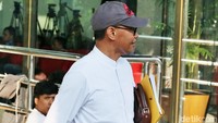 Selama pemanggilan, dirinya ditanya seputar masalah proyek dan aliran dana dari kasus tersebut.