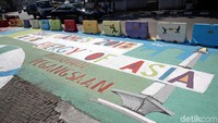 Mural Asian Games yang menghias Jalan Proklamasi merupakan salah satu cara Pemerintah Provinsi (Pemprov) DKI Jakarta menyambut Asian Games 2018.