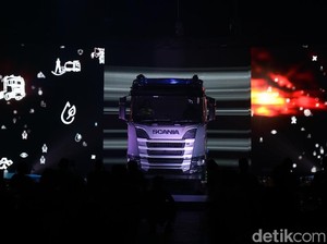 Dengar Nih, Truk di Indonesia Bakal Lebih Canggih