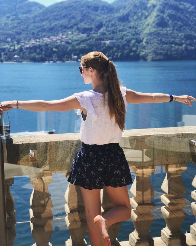 Putri sulung Bill Gates, Jennifer senang berbagi kegiatannya lewat media sosial, khususnya Instagram. Wanita 21 tahun itu berbagai hobinya berkuda hingga jalan-jalan keliling dunia. Foto: Dok. Instagram/Jennifer Gates