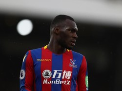Liverpool membayar Aston Villa 32,5 juta pound untuk Christian Benteke di 2015. Striker Belgia itu cuma membuat 10 gol dalam 42 penampilan untuk The Reds di semua kompetisi. Benteke lantas pindah ke Crystal Palace usai ditebus senilai 32 juta pound. Tapi meski sukses mengemas 15 gol di musim pertamanya, Benteke cuma membuat tiga gol saja di musim lalu. (Foto: Catherine Ivill/Getty Images)