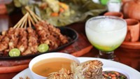 Gurame terbang sering disajikan di restoran khas Sunda. Kalau @herlin.lay, memilih menyantap gurame terbang dengan sayur asem dan saus kecap acar segar. Foto: Instagram