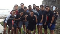 Hal itupun berhasil membuat iri semua penggemar Khalid di seluruh dunia. Dok. Instagram/jonathanputrar_