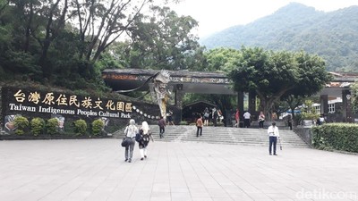 Foto: Taman Budaya Taiwan yang Tidak Mirip China