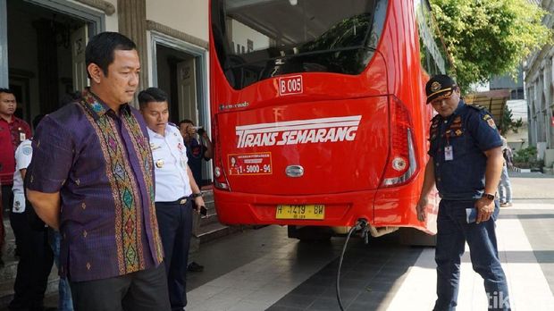 Irit dan Ramah Lingkungan, Trans Semarang Pakai Bahan Bakar Gas