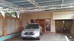 Penampakan Rumah Elvy Sukaesih yang Terancam Disita