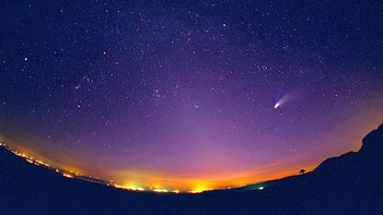 Salah satu penampakan Sirius di langit Bumi. Foto ini diambil pada 2000 lalu. Foto: NASA