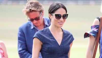 Biasa Pakai Barang Mewah, Meghan Markle Kini Pakai Tas Rp 500 Ribu